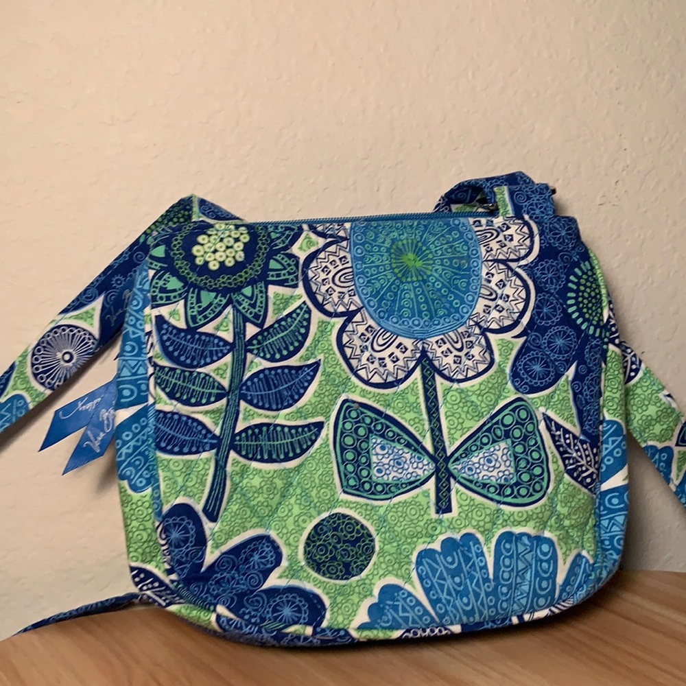 Ver Bradley Doodle Daisy Crossbody